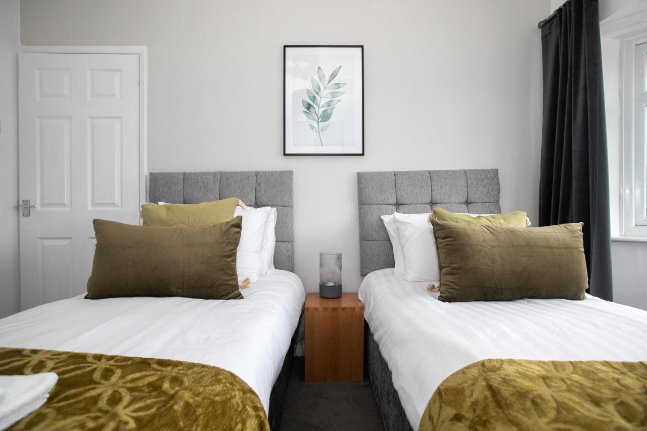 Ludlow Drive 3 Bed Contractor Family Town House In Melton Mowbray Eksteriør billede