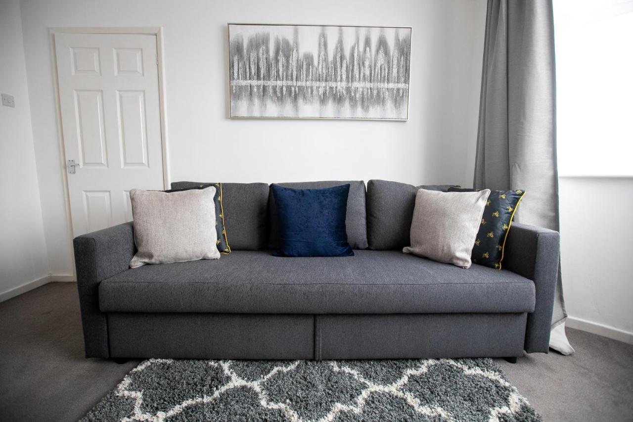 Ludlow Drive 3 Bed Contractor Family Town House In Melton Mowbray Eksteriør billede