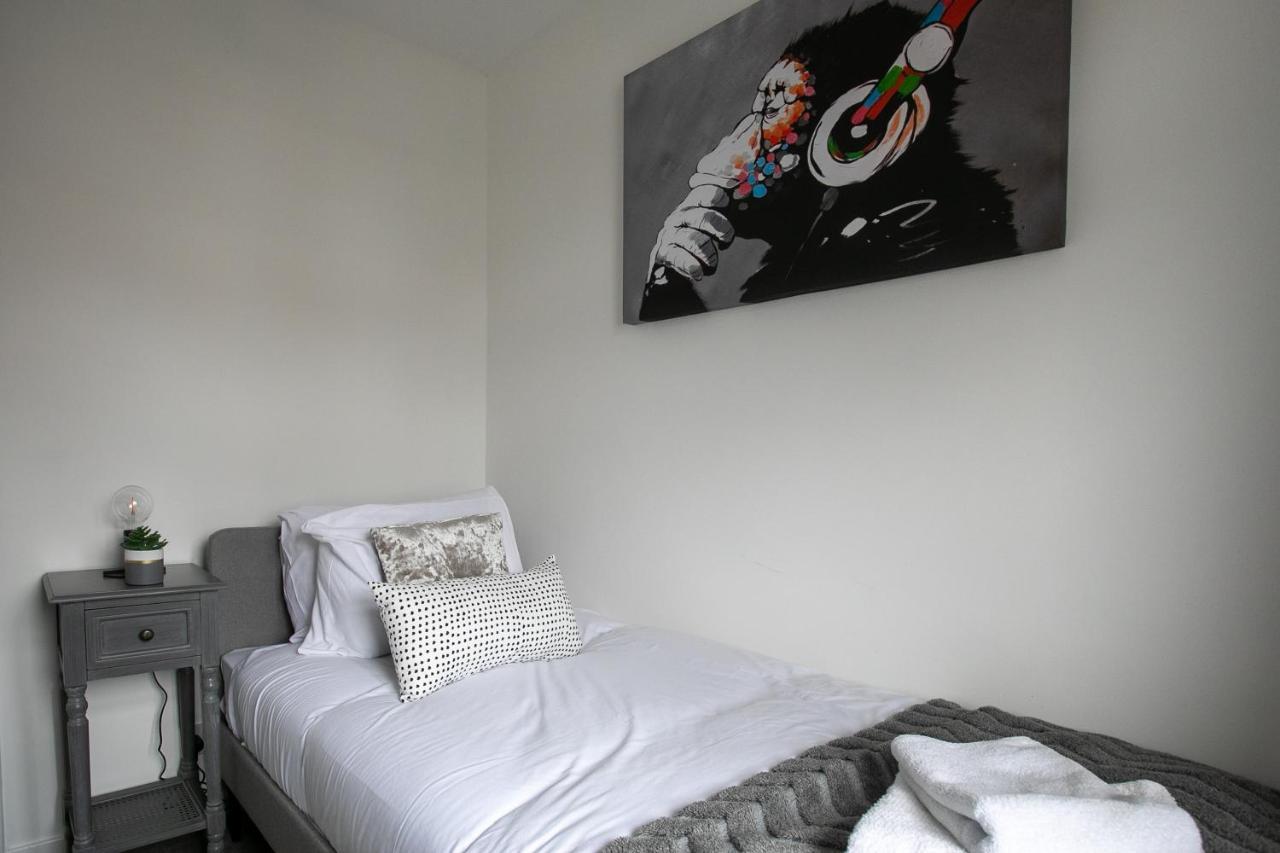 Ludlow Drive 3 Bed Contractor Family Town House In Melton Mowbray Eksteriør billede